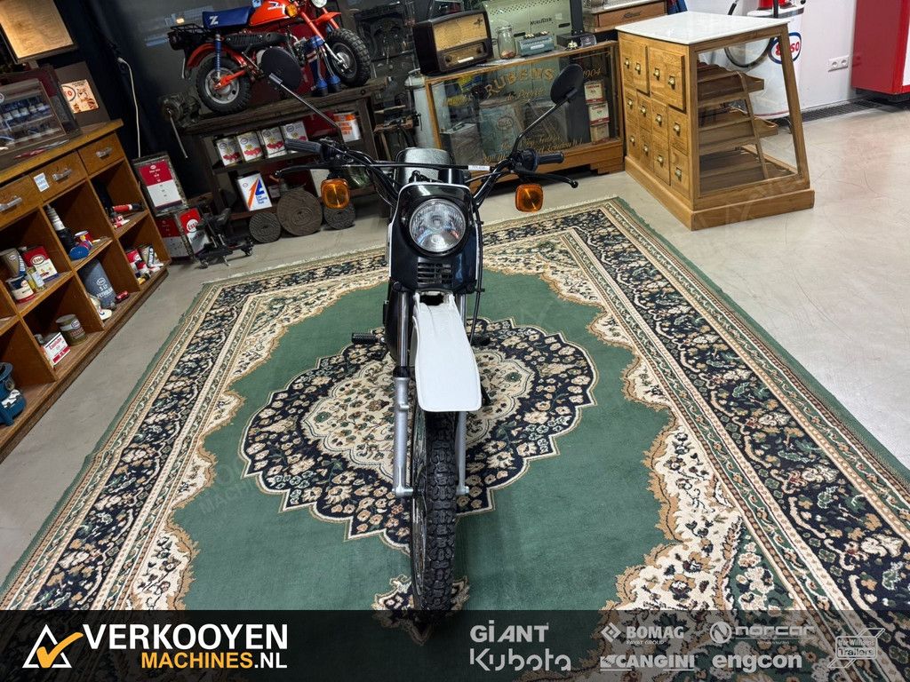 1981 Honda MT-8 Wit NOS KN202