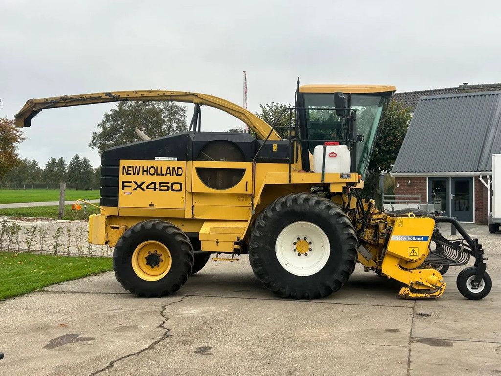 New Holland FX 450 Hakselaar Gras hakselaar