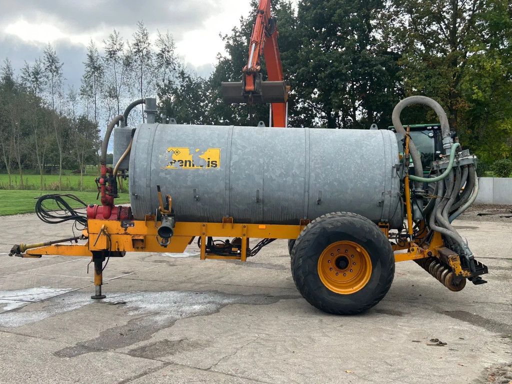 Veenhuis VMB 6800 Liter tank + bemester