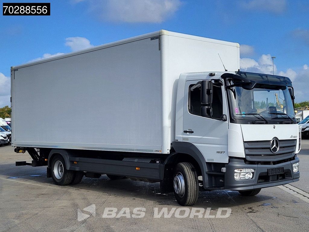 Mercedes Atego 1527 4X2 15tonner Automatic 1500kg Ladebordwand Euro 6