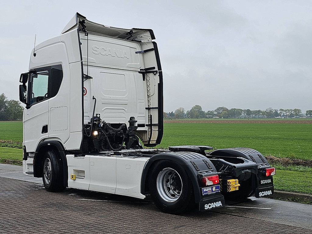 SCANIA R450