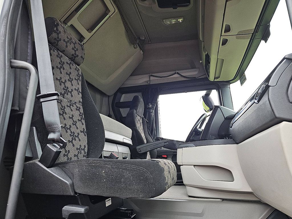SCANIA R450