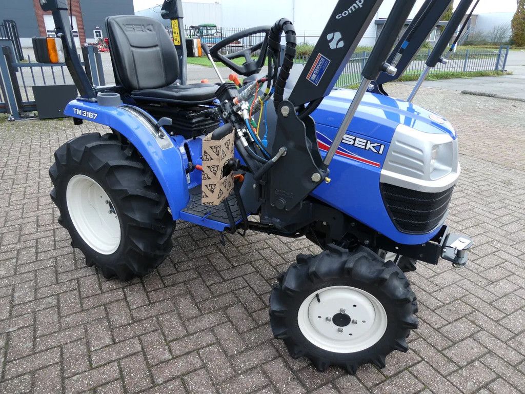 Iseki TM3187 4wd / 0126 Draaiuren / Voorlader
