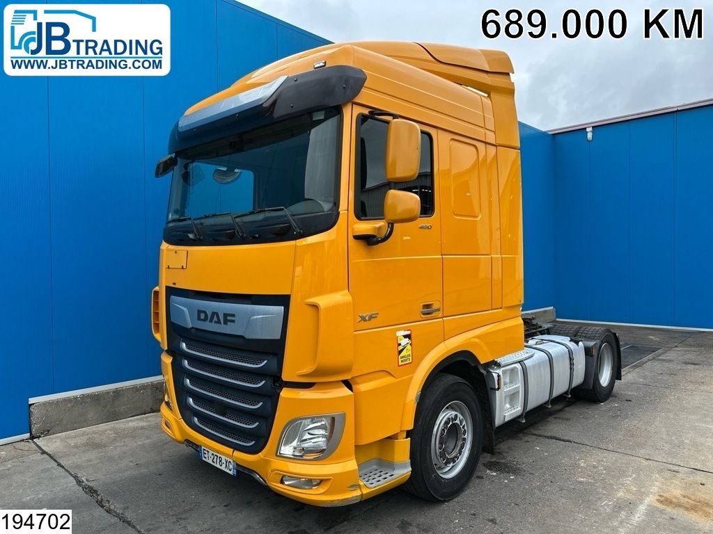 DAF XF 480 EURO 6, 2 Tanken