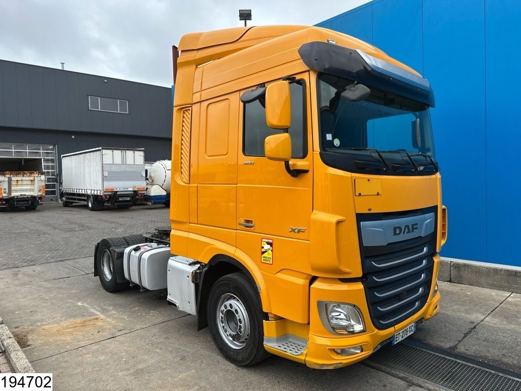 DAF XF 480 EURO 6, 2 Tanken