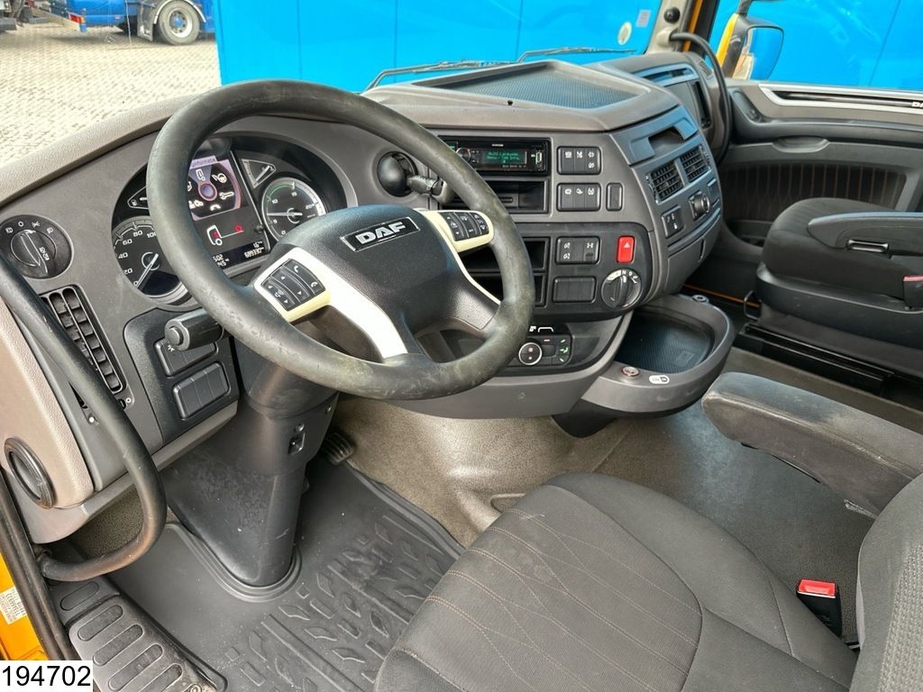 DAF XF 480 EURO 6, 2 Tanken
