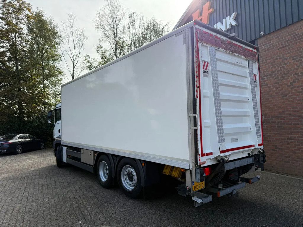 MAN TGS 26.320 Koffer Stuuras AHK 3.000KG LBW 353.980KM! NL Truck APK/TUV 11-03-2026