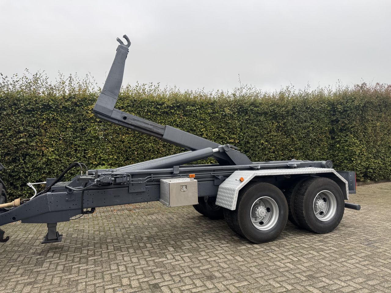 Haakarm carrier 20 ton !!
