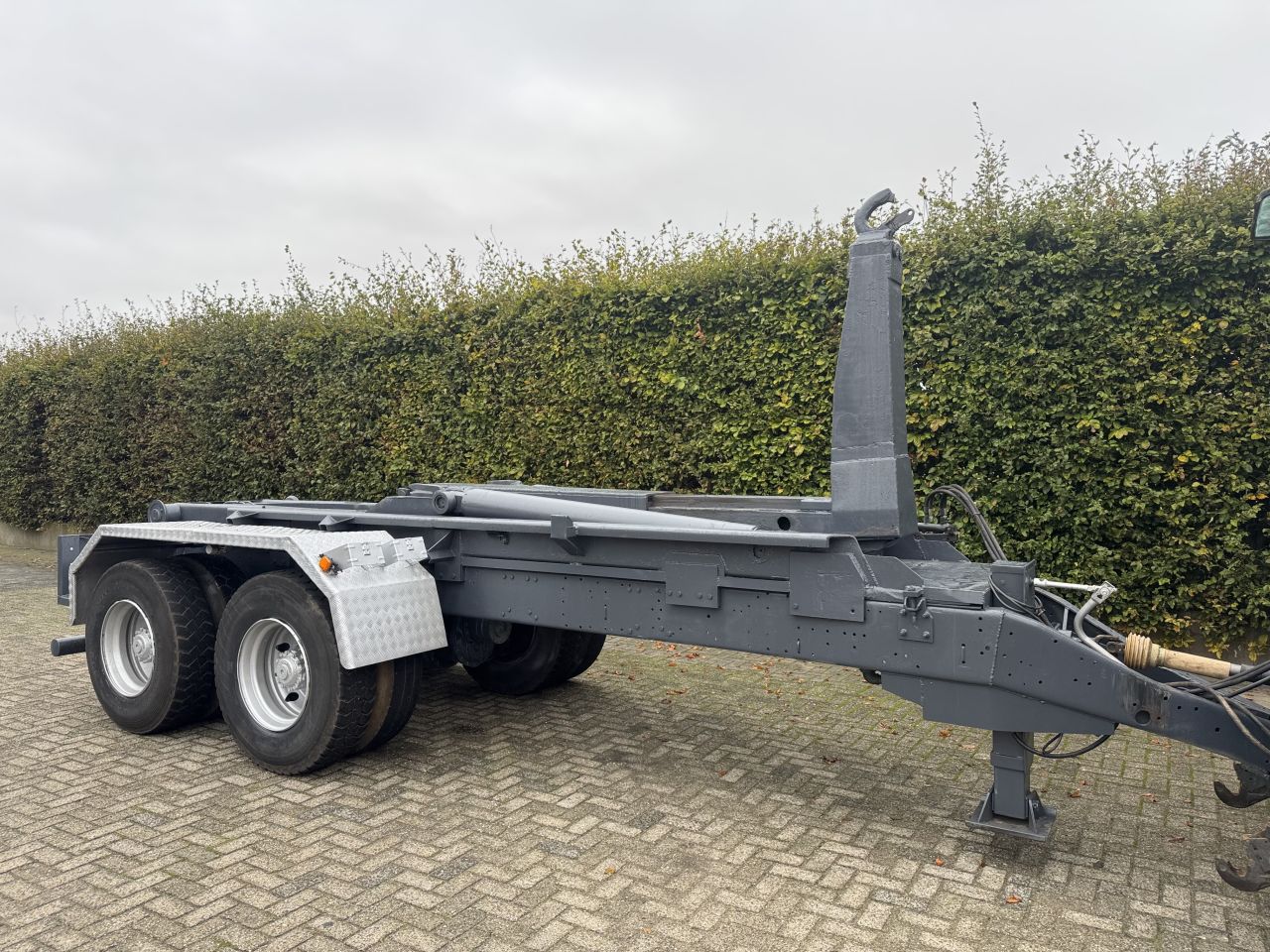 Haakarm carrier 20 ton !!