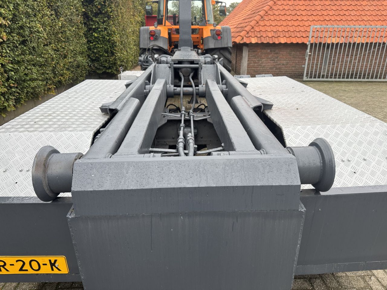 Haakarm carrier 20 ton !!