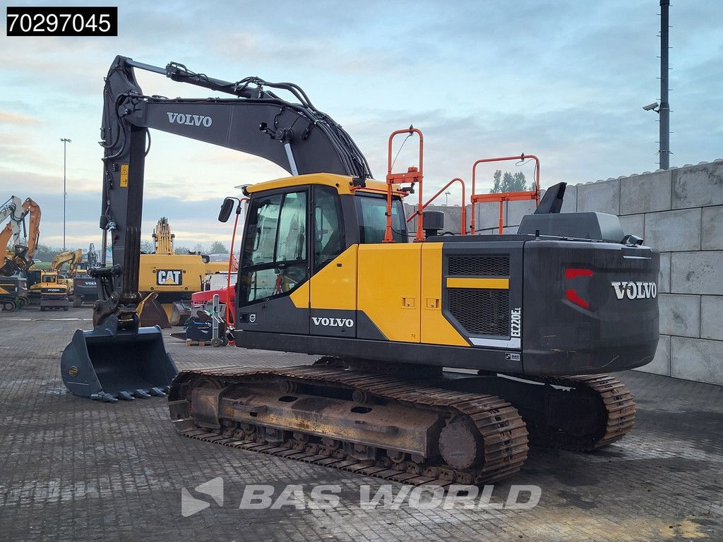 Volvo EC220 E L