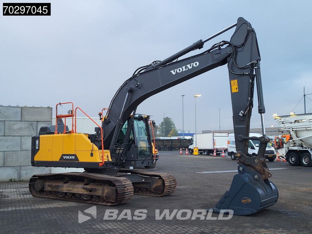 Volvo EC220 E L