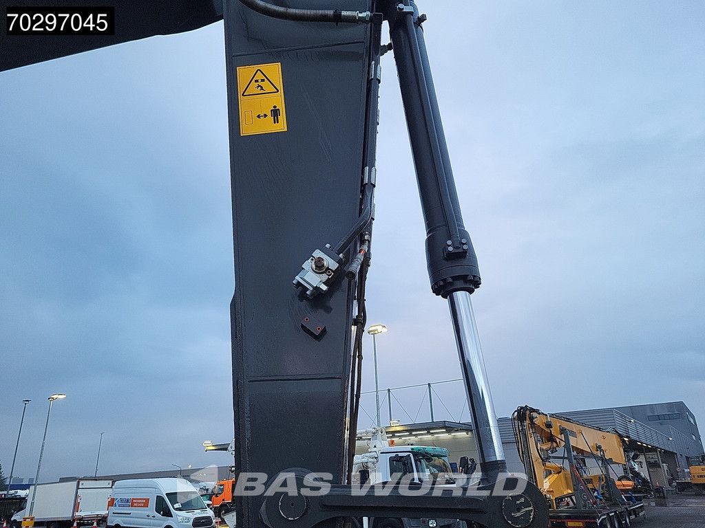 Volvo EC220 E L