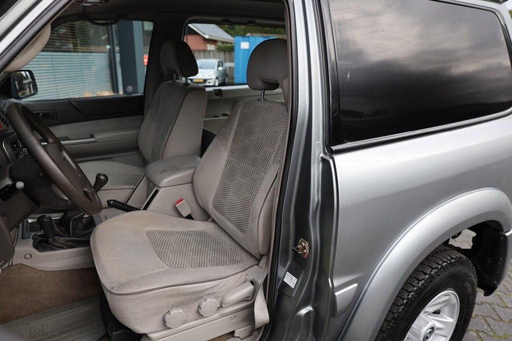 Nissan Patrol 3.0 DI 3DRS LUXERY VAN MARGE