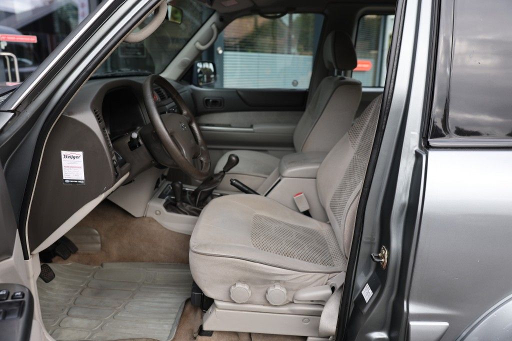 Nissan Patrol 3.0 DI 3DRS LUXERY VAN MARGE
