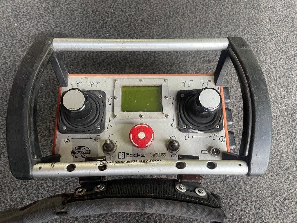 Böcker AHK 30/1600