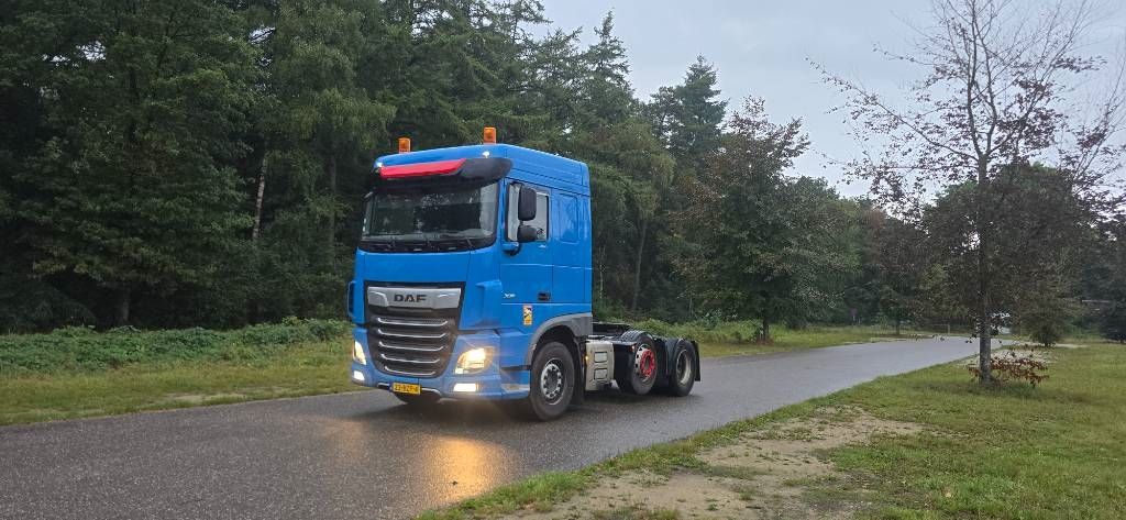 DAF XF 450 trekker vrachtwagen liftas 450FTG euro 6