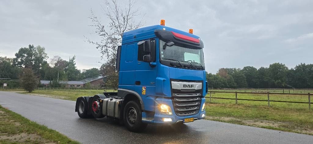 DAF XF 450 trekker vrachtwagen liftas 450FTG euro 6