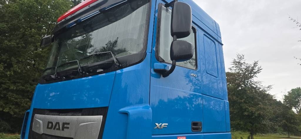 DAF XF 450 trekker vrachtwagen liftas 450FTG euro 6