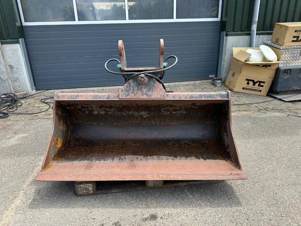 Pladdet CW10 tilt bucket / schwenklöffel / kantelbak graaf
