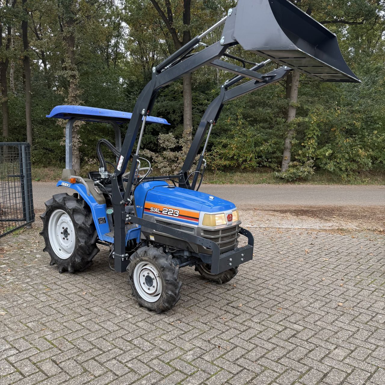 Iseki sial 223 Mini / voorlader