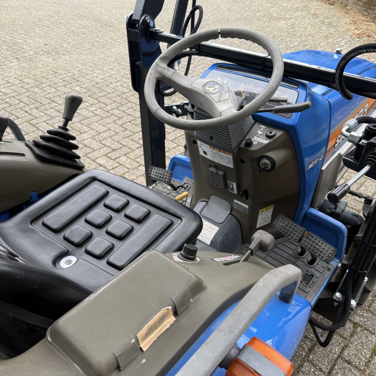 Iseki sial 223 Mini / voorlader