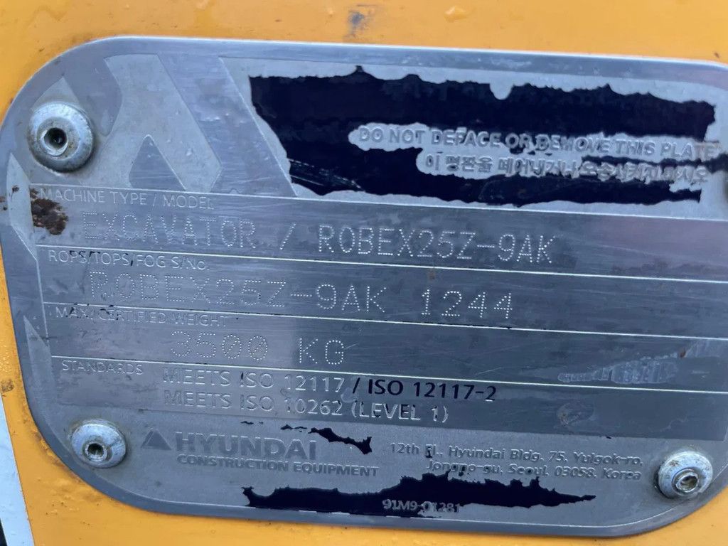 Hyundai Robex 25 - 9 AK Minigraver Graafmachine