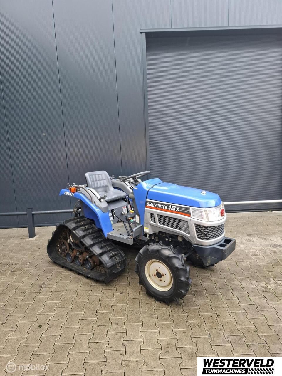 Iseki Hunter 18s minitractor half rups 18 pk uniek!