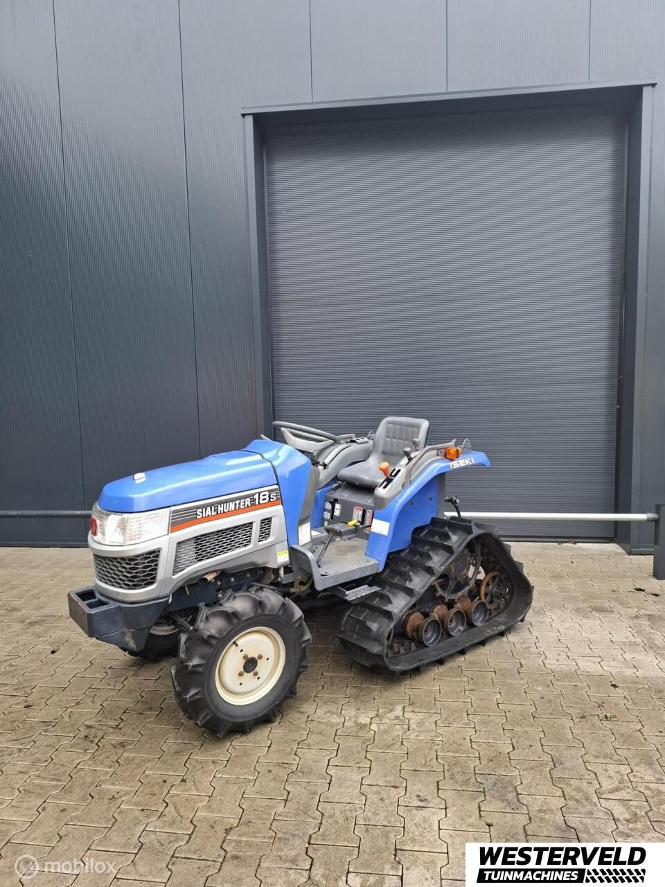 Iseki Hunter 18s minitractor half rups 18 pk uniek!