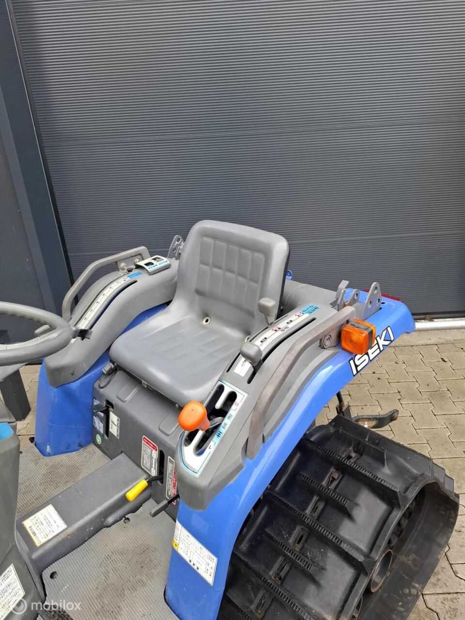 Iseki Hunter 18s minitractor half rups 18 pk uniek!