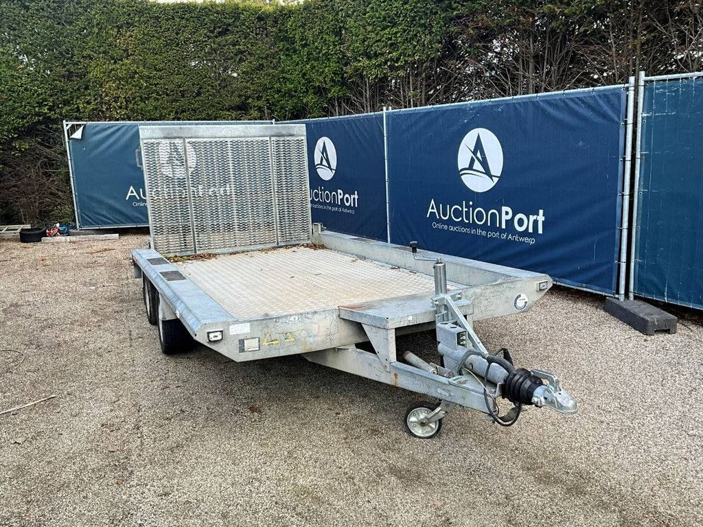 Machinetransporter Hapert HV 3500kg 2015