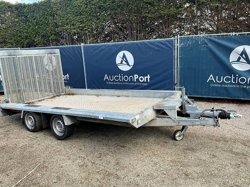 Machinetransporter Hapert HV 3500kg 2015