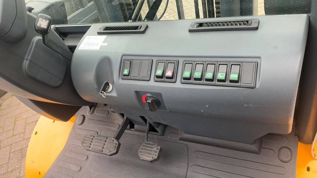 Forklift Jungheinrich TFG 430 LPG 3000kg 2005