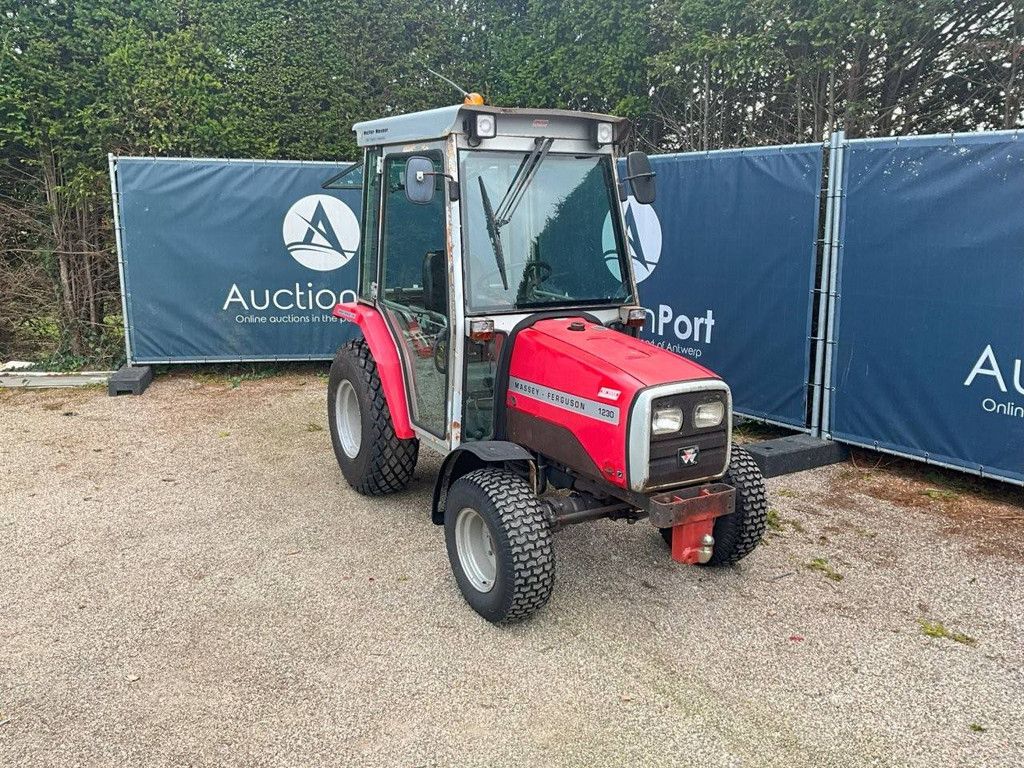 Traktor Massey Ferguson 1230 Diesel