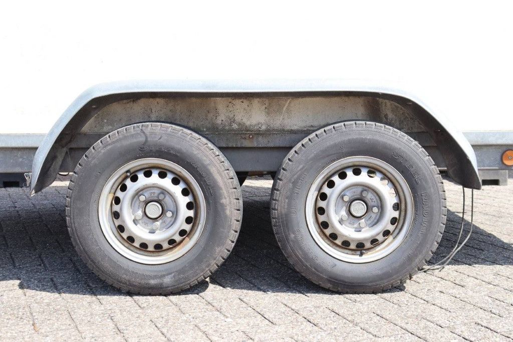 Geschlossener Anhänger Midas MT 2600kg 2009