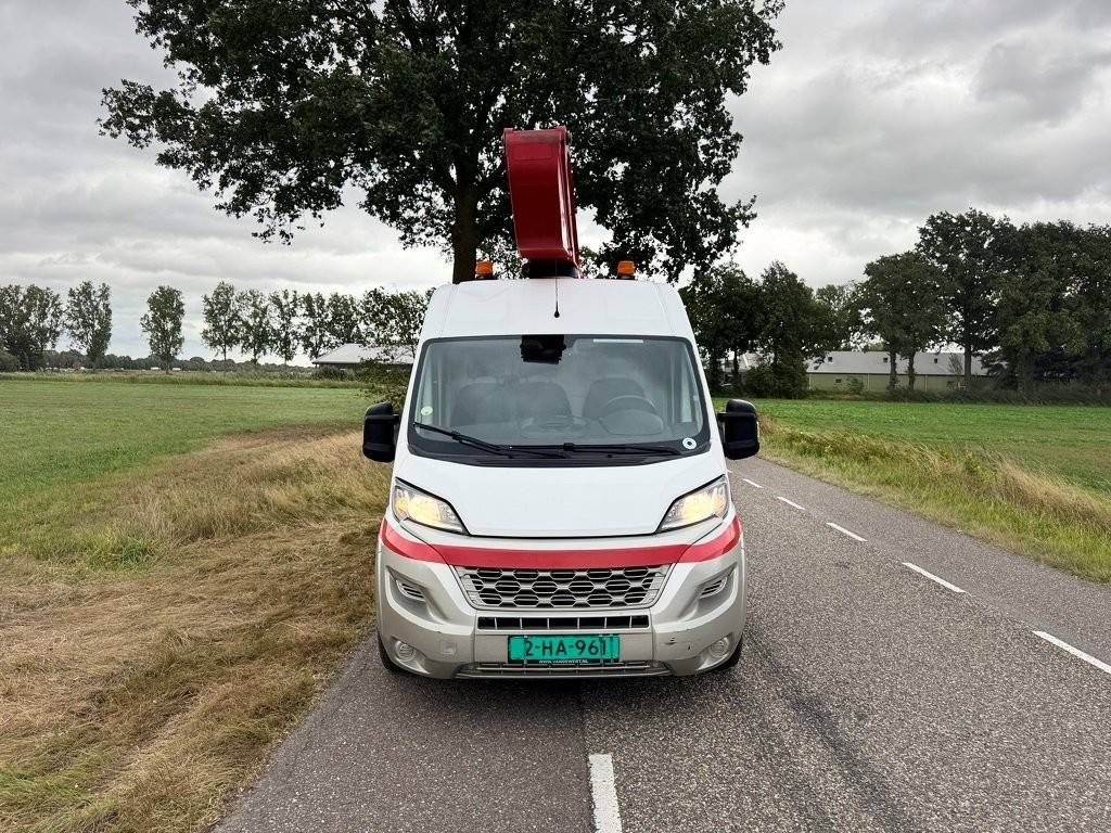 Peugeot Boxer 2.0HDI Diesel 13m 2018 Selbstfahrende Hubarbeitsbühne