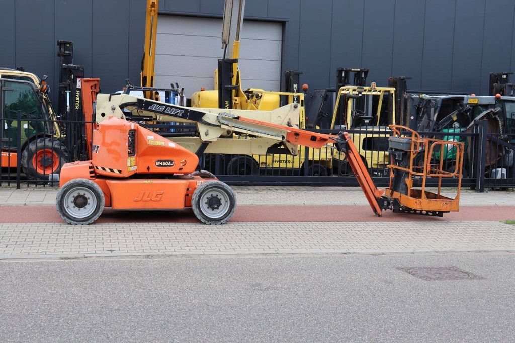 JLG M450AJ Electric+Diesel 15.72m Articulated Boom Lift 2014