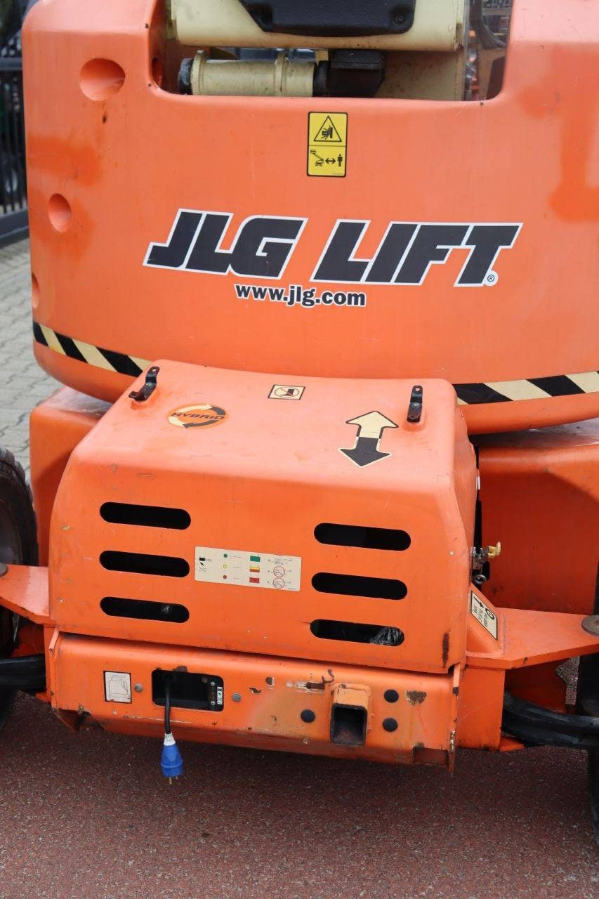 JLG M450AJ Electric+Diesel 15.72m Articulated Boom Lift 2014