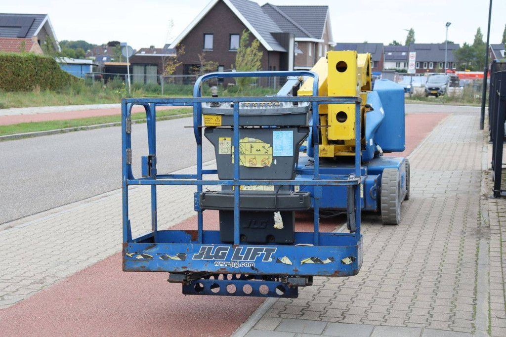 JLG M400AJPN Electric+Diesel 14.19m Articulated Boom Lift 2007