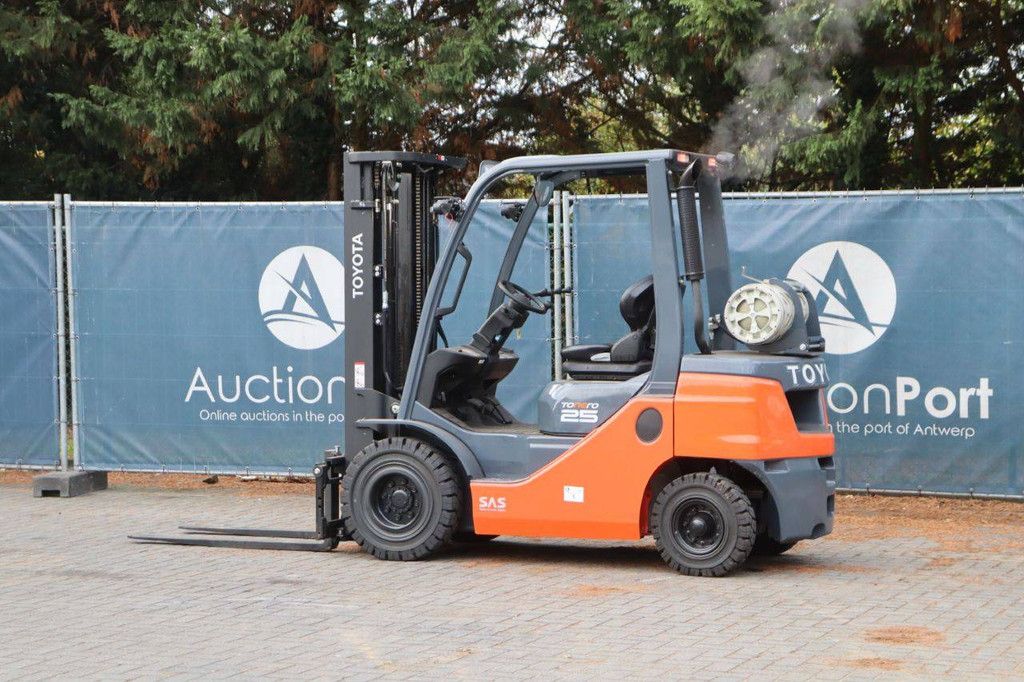 Heftruck Toyota 02-8FGF25 LPG 2000kg 4.7m 2022 Nieuw