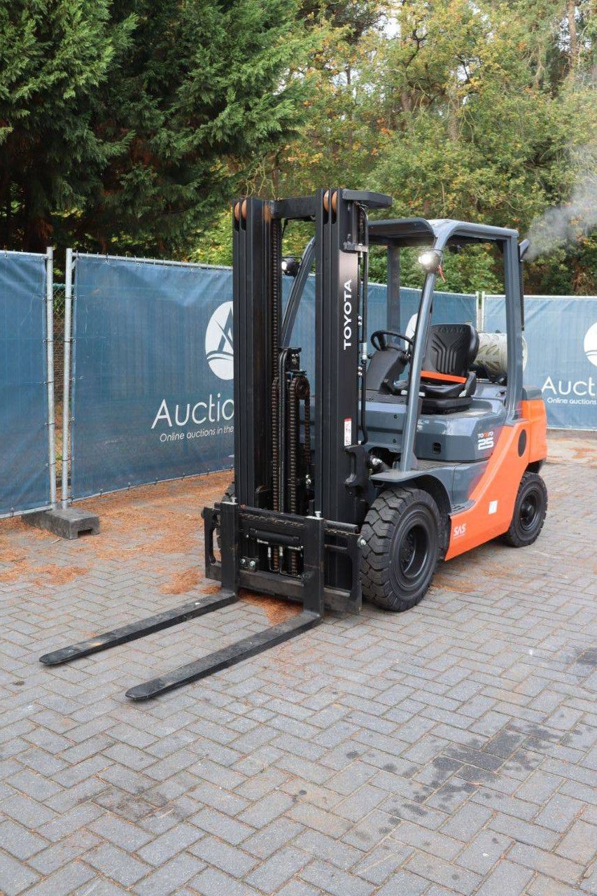 Heftruck Toyota 02-8FGF25 LPG 2000kg 4.7m 2022 Nieuw