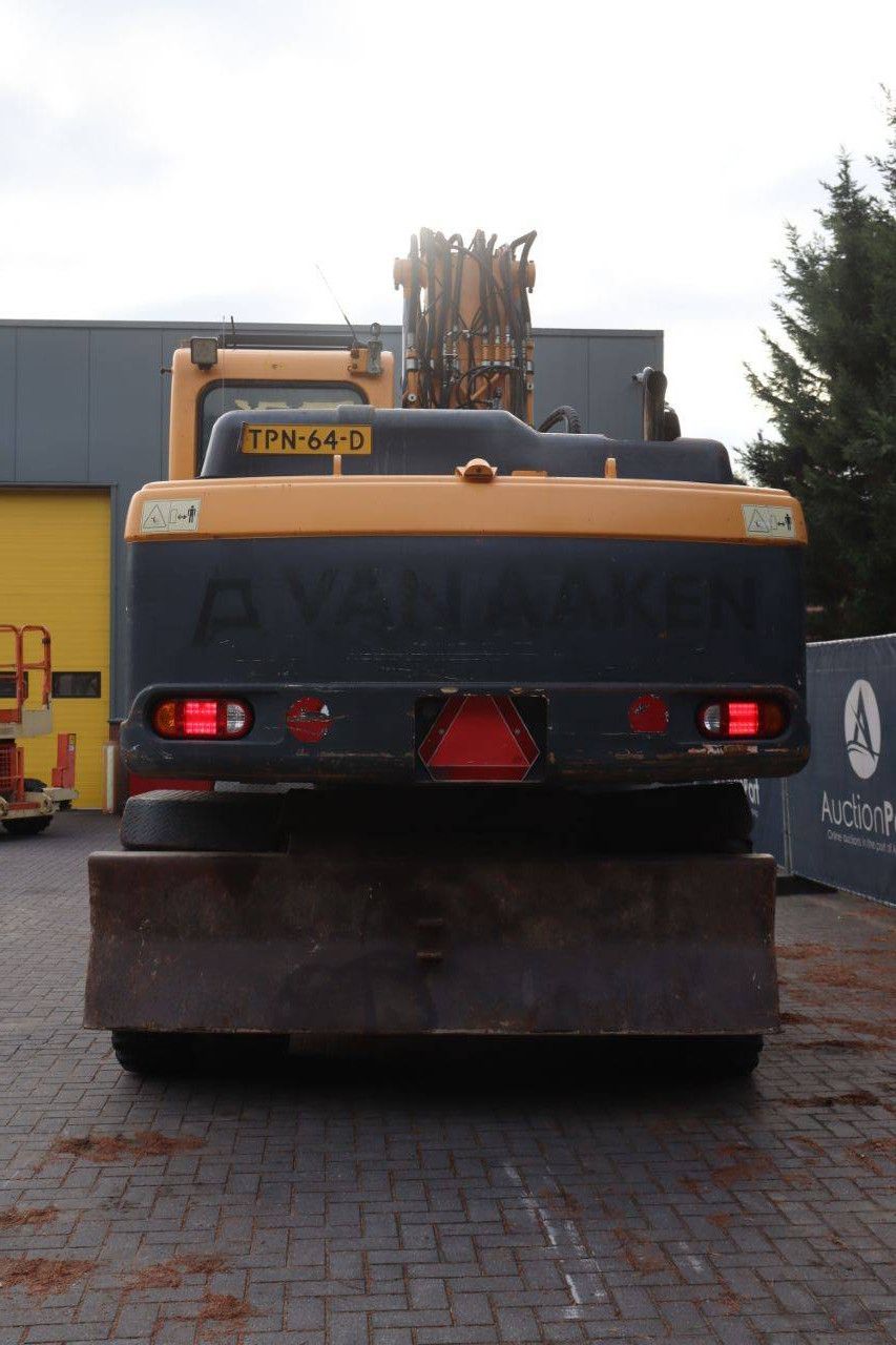 Hyundai R160W-9A Diesel Wheel Excavator 2016