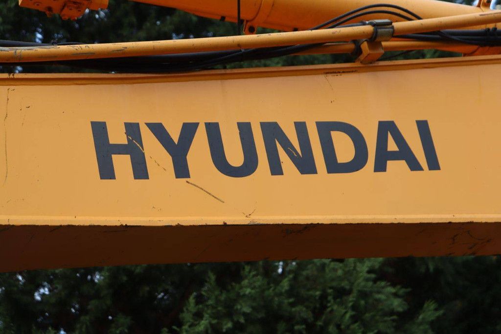 Hyundai R160W-9A Diesel Wheel Excavator 2016