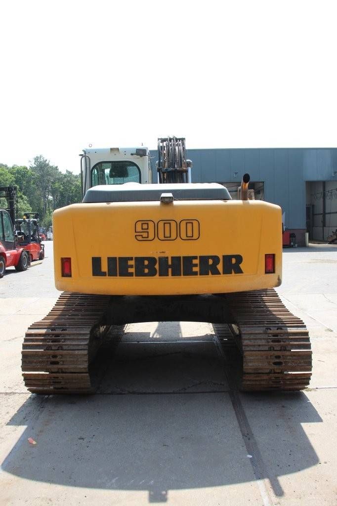 Crawler excavator Liebherr R 900 C Litronic Diesel 2012