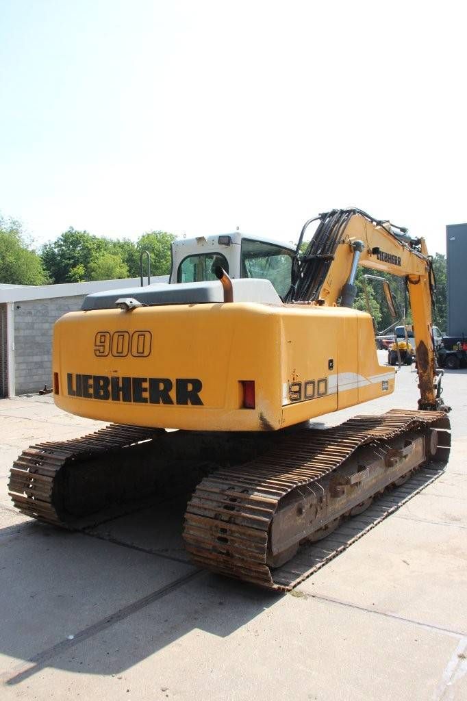 Crawler excavator Liebherr R 900 C Litronic Diesel 2012