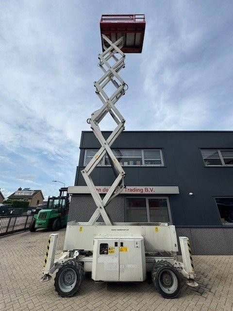 Scherenbühne Genie GS4059RT Diesel 14m 2014