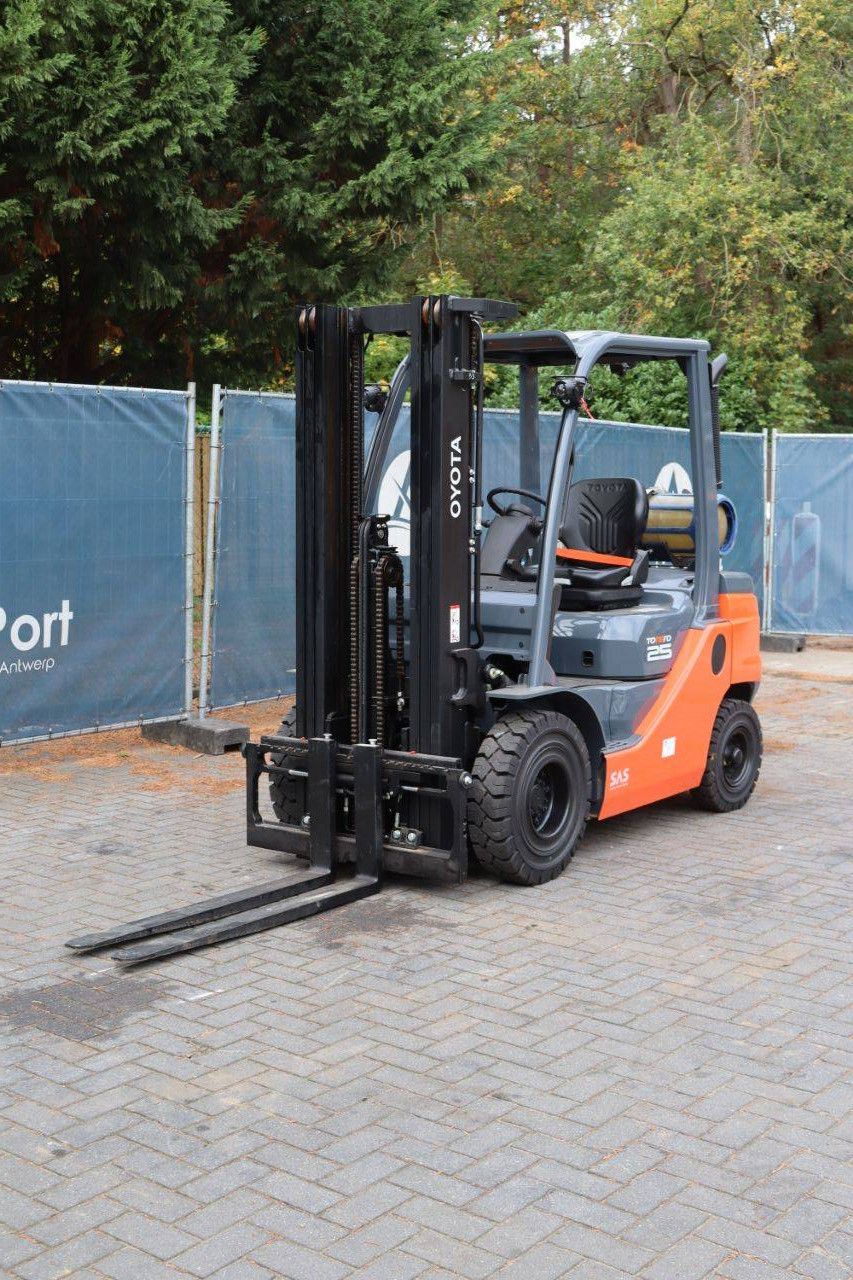 Forklift Toyota 02-8FGF25 LPG 2500kg 4.7m 2022 New