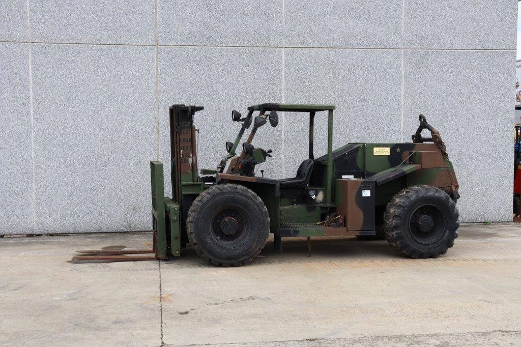 Forklift Case MHE270 Diesel 1800kg 7.3m 1996