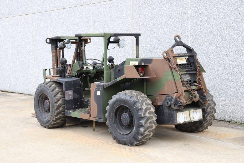 Forklift Case MHE270 Diesel 1800kg 7.3m 1996