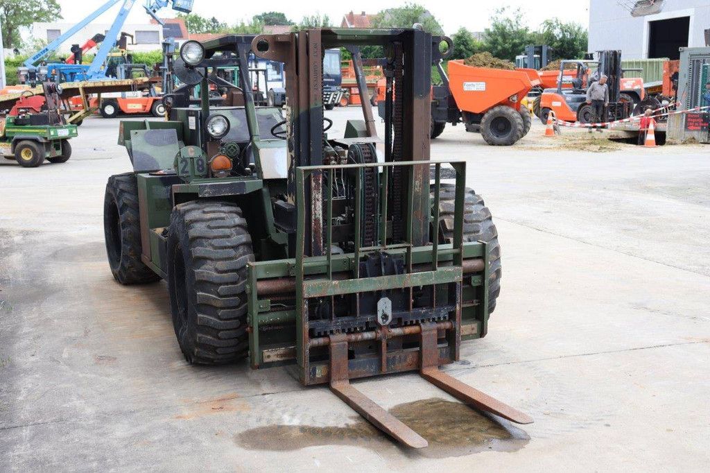 Forklift Case MHE270 Diesel 1800kg 7.3m 1996